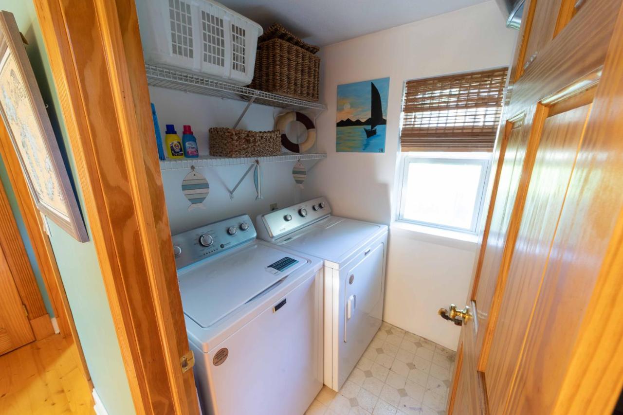 The Charming Glenn Cottage! Walk To Lake Michigan! Fennville Екстериор снимка