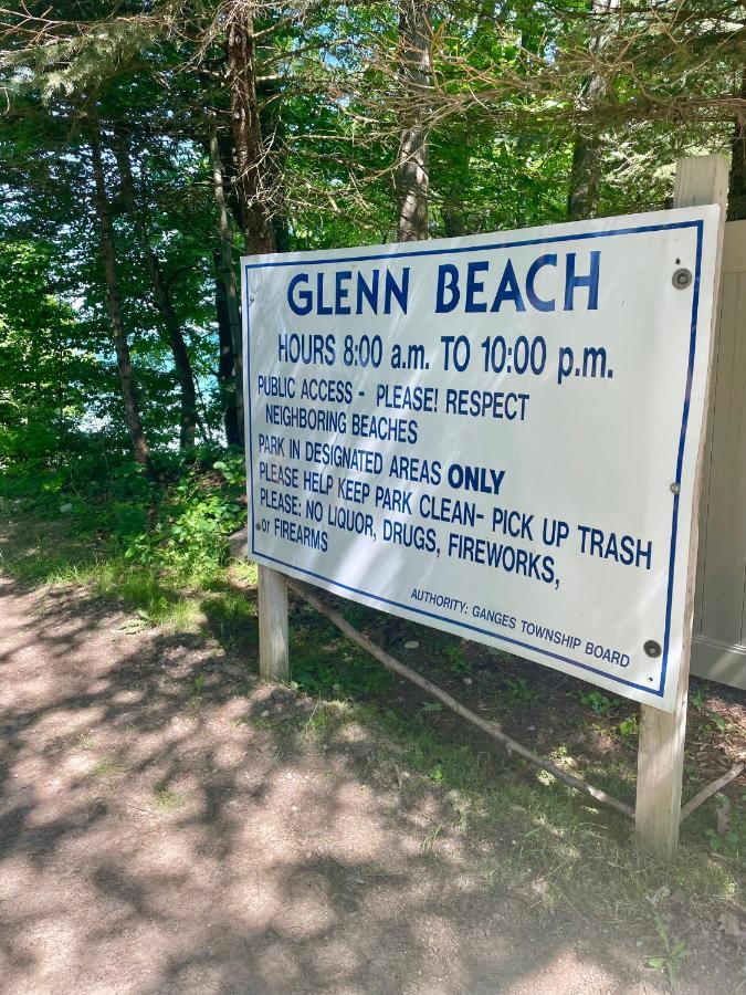 The Charming Glenn Cottage! Walk To Lake Michigan! Fennville Екстериор снимка