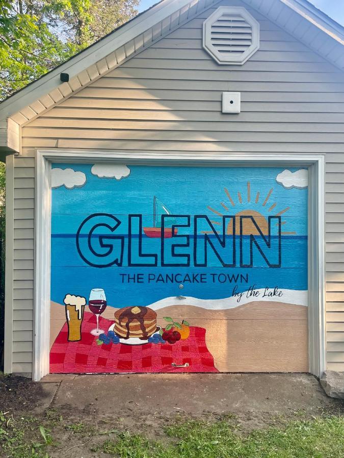 The Charming Glenn Cottage! Walk To Lake Michigan! Fennville Екстериор снимка